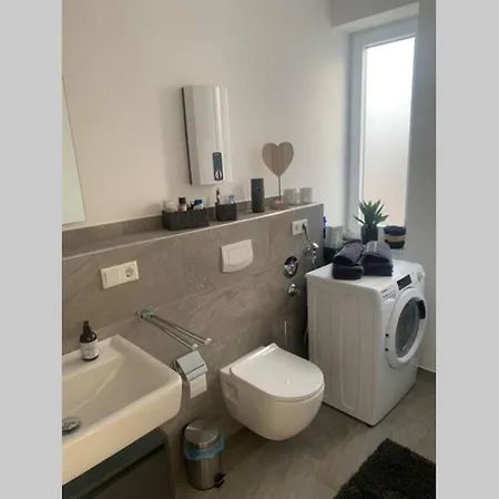 Διαμέρισμα Ferienwohnung Im Herzen Von